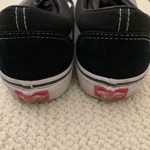Vans Old Skool Sneakers!! - Picture 3 of 5